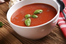 Calories in Panera Bread's Tomato Soup