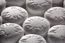 Can You Take a Multivitamin With an Aspirin?