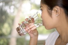 Can Drinking Water Control Hunger Pains?