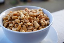 List of 10 Foods That Include Peanuts