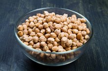 Symptoms of Allergies to Chickpeas and Soy