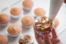 How to Infuse Flavors Into Cupcakes