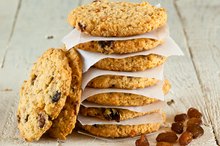 How Many Calories are in Oatmeal Raisin Cookies?