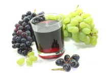 Is Grape Juice OK to Drink While Taking Coumadin?