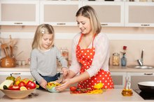 The Benefits of Cooking With Children