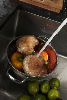 Kitchen Sink Dom by Tanya Chris Kitchen Sink Dom by Tanya Chris