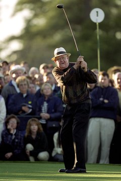 Many believe that Byron Nelson, shown here at the 2000 Masters, had the most consistent swing in golf history.