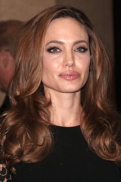 Angelina Jolie arrived at a 2012 Hollywood event with healthy, full and bouncy hair.