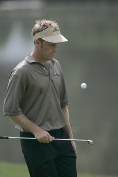 Tiger Woods isn't the only golfer who can bounce a ball off his club, as Stuart Appleby demonstrates.