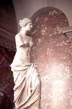 The Venus de Milo is an iconic example of Hellenistic statuary.
