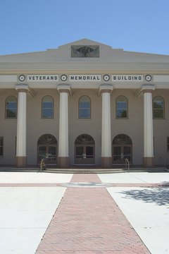Veterans Memorial Hall is in Washington, D.C.