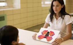 Creatas/Creatas/Getty Images A los estudiantes se les dan a menudo evaluaciones de diagnóstico para determinar si se están cumpliendo las pautas educativas.