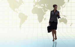 Jupiterimages/Comstock/Getty Images La gestión global de recursos humanos es sobre el equilibrio de las personas y los procesos de la organización.