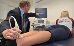 Handout/Getty Images Sport/Getty Images El ultrasonido se puede utilizar para diagnosticar lesiones deportivas, así como otras condiciones médicas.