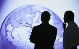 Comstock Images/Comstock/Getty Images Puedes trabajar en el gobierno, en organizaciones sin fines de lucro o de forma independiente con un título en ciencias sociales.