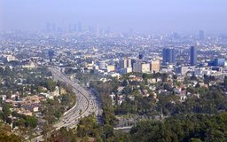 Thinkstock Images/Comstock/Getty Images La contaminación del aire continuada puede hacer necesario más terapeutas respiratorios en el futuro.