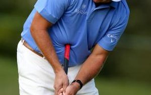 How Do I Hold a Belly Putter? How Do I Hold a Belly Putter?