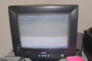 Puedes enseñarle a alguien a utilizar Microsoft Excel.