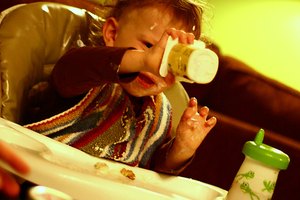 Existen numerosos motivos por los cuales un niño se puede estreñir.
