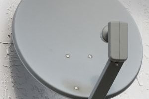 Cómo apuntar una antena de Direct TV.