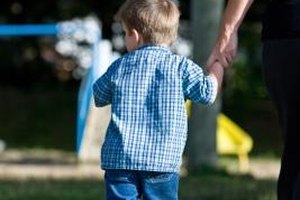What Is the Difference Between Temporary Guardianship & Custody?