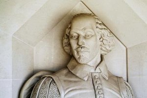 PhenomArtlover/iStock/Getty Images Statue