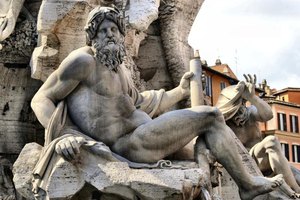 cezzar1981/iStock/Getty Images Statue