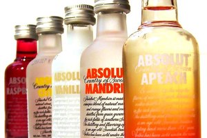 Debes evitar el alcohol hasta que sepas como te afectan las inyecciones de bótox.