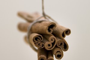 El té de canela y manzana puede ayudar a estabilizar los niveles de azúcar en sangre.