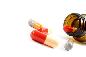 El ibuprofeno puede trabajar más rápido que el Tylenol, pero tiene algunos efectos secundarios negativos.