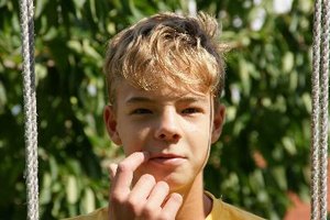Los adolescentes deben aprender que pegar nunca será algo admisible.