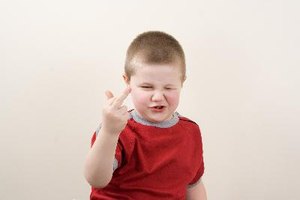 Las acciones inapropiadas por parte de tus hijos puede ser un signo de necesidad.