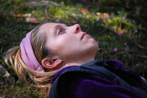 La relajación muscular progresiva puede ser practicada en cualquier lado.
