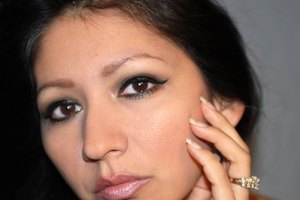 Cubre una imperfección sin hacer un desastre con el maquillaje.