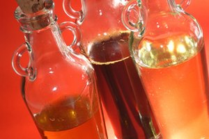 Escoge aceites para cocinar y para ensaladas que tengan vitamina E.