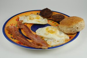 El plan de carbohidratos controlados debe ser personalizado según las necesidades de cada mujer.