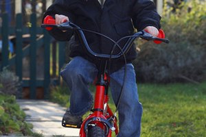 Existe una variedad de actividades en las cuales puedes enseñar la seguridad relacionada a las bicicletas.