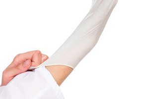 La miositis de masetero requiere cirugía.