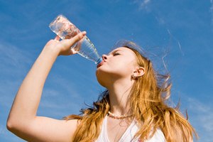 Los bajos niveles de hierro típicamente se encuentran en el agua potable.