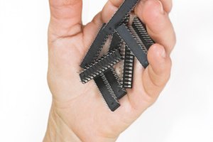 El BIOS se almacena en la memoria de estado sólido y maneja todo el trabajo pesado de iniciar tu computadora.