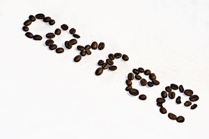 La cafeína en el té y el café puede estimular el metabolismo y suprimir el apetito.