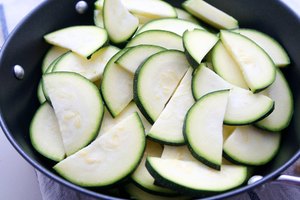 Come verduras frescas como bocadillos para perder grasa rápidamente.