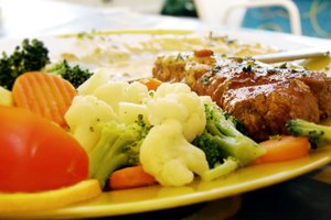 Todos los alimentos se pueden incluir en una dieta saludable para diabetes tipo dos.