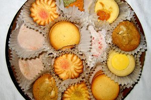 Los alimentos dulces son tentadores por varias razones.