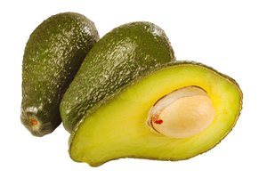 La vitamina E en los aguacates atrapan la humedad.