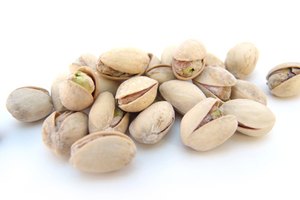 El pistacho puede mejorar el nivel de colesterol.