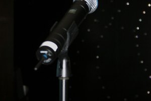 Convertir un archivo MP3 en uno CDG te permitirá utilizarlo en los sistemas de karaoke estándar.