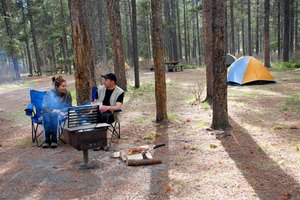 Siempre prepara lo que necesitas antes del viaje de campamento.