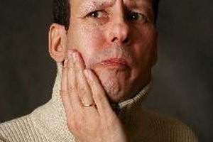 Si sientes un dolor muy fuerte, llama al 911 de inmediato.