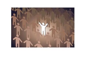 Los tests objetivos permiten comparar grupos de personas, de manera efectiva y económica.